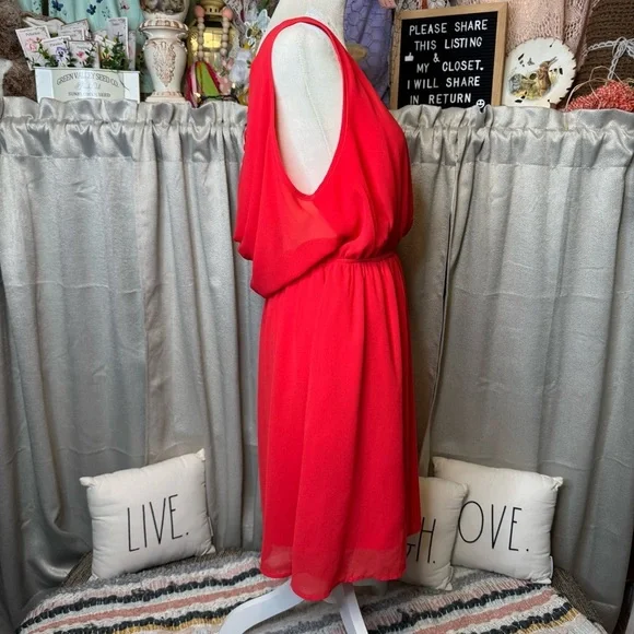 Ya Los Angeles Red Sleeveless Midi Sundress - Picture 4 of 7